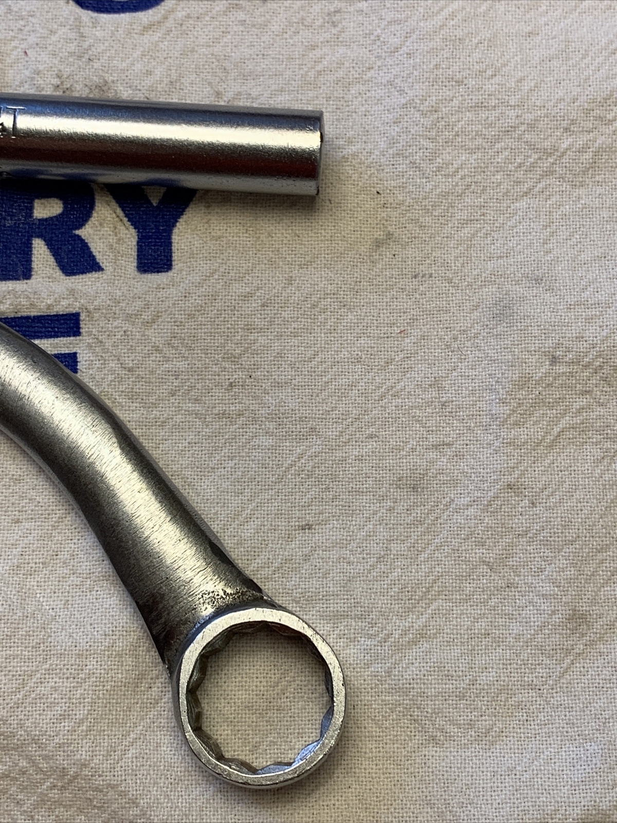Blue Point 5/8″ x 3/4″ Half Moon Box Wrench CX-2024 & 3/4″ Flare Nut Line Wrench