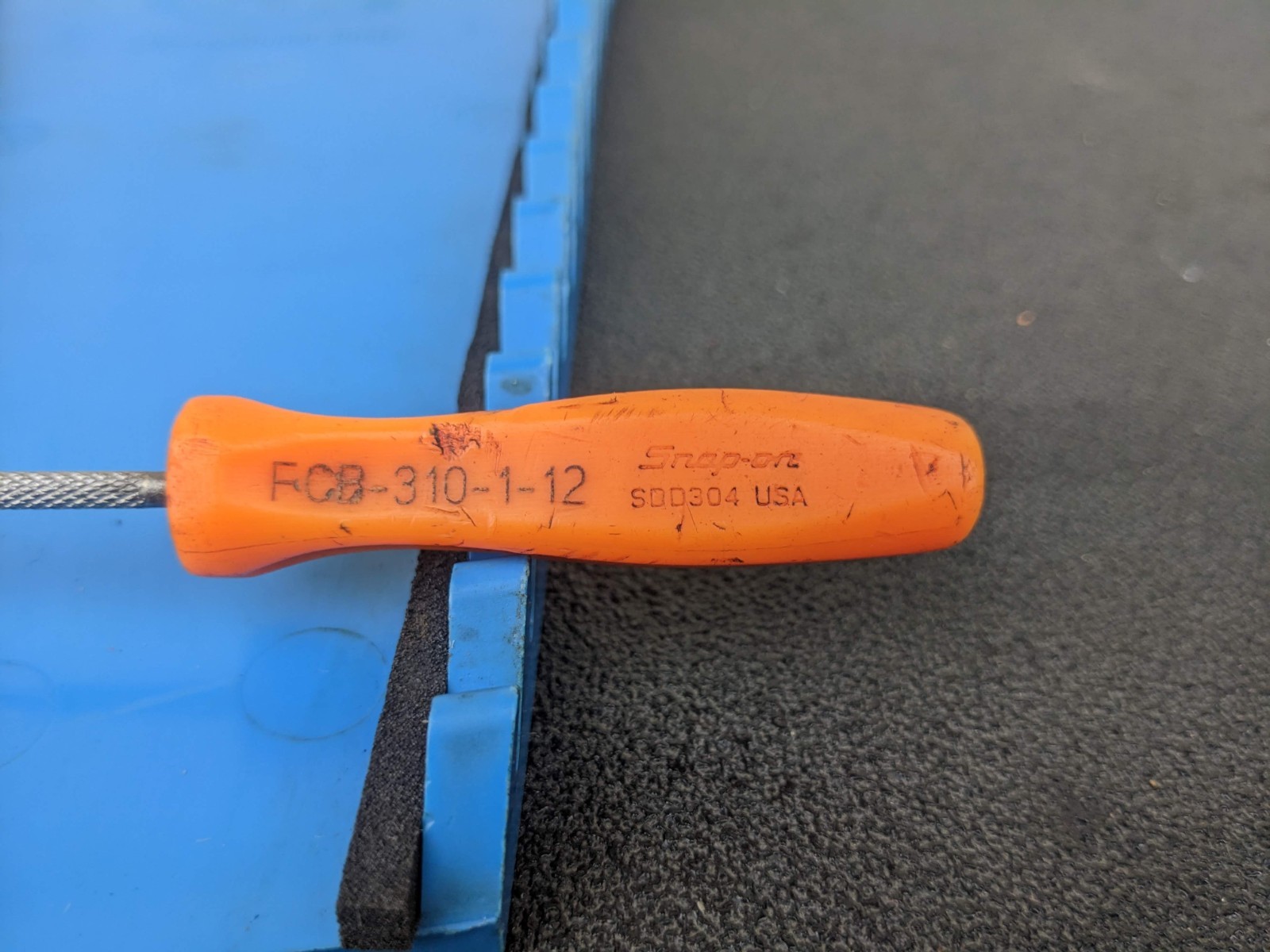 #bm486 Snap-on Tools Orange 1/8″ MINI Hard Grip Flat Head Screwdriver SDD304