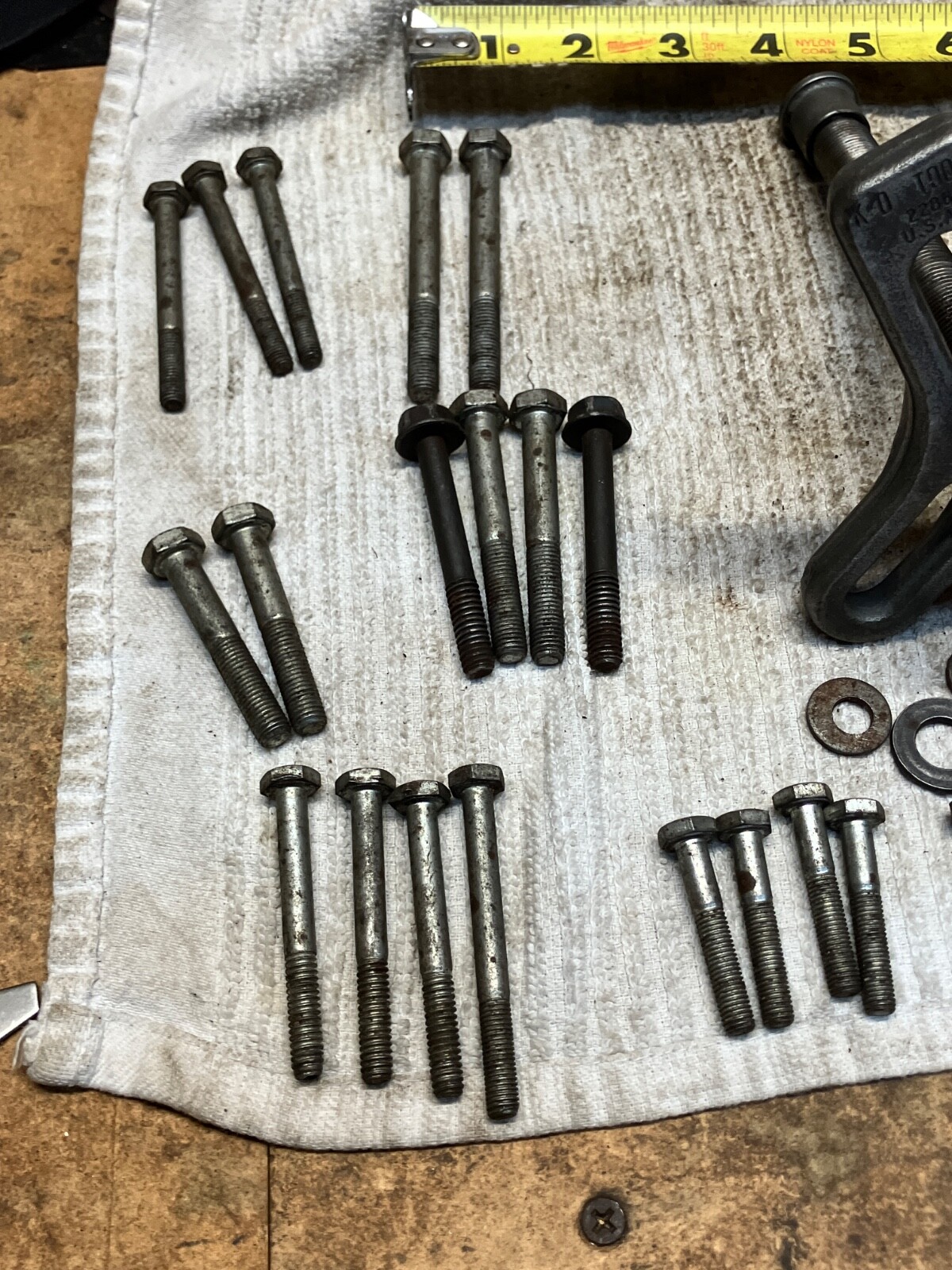 Snap-on USA Harmonic Balancer Puller CJ98 w/ Drive Screw & bolts set