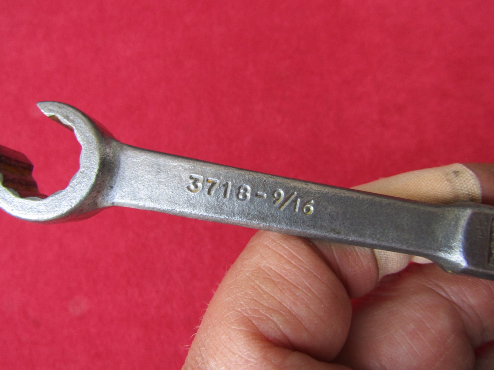 NICE Vtg Pre-1948 PLOMB Tools 3718 -9/16″ Flare Nut Wrench W/Pebbled Handle. USA