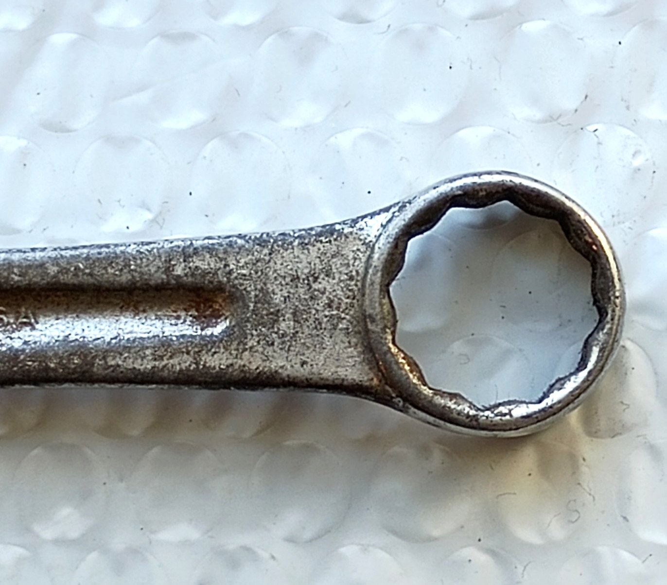 BONNEY TOOLS USA 1165, 11/16″ COMBINATION WRENCH, 8.2″ LONG, 12 POINT.