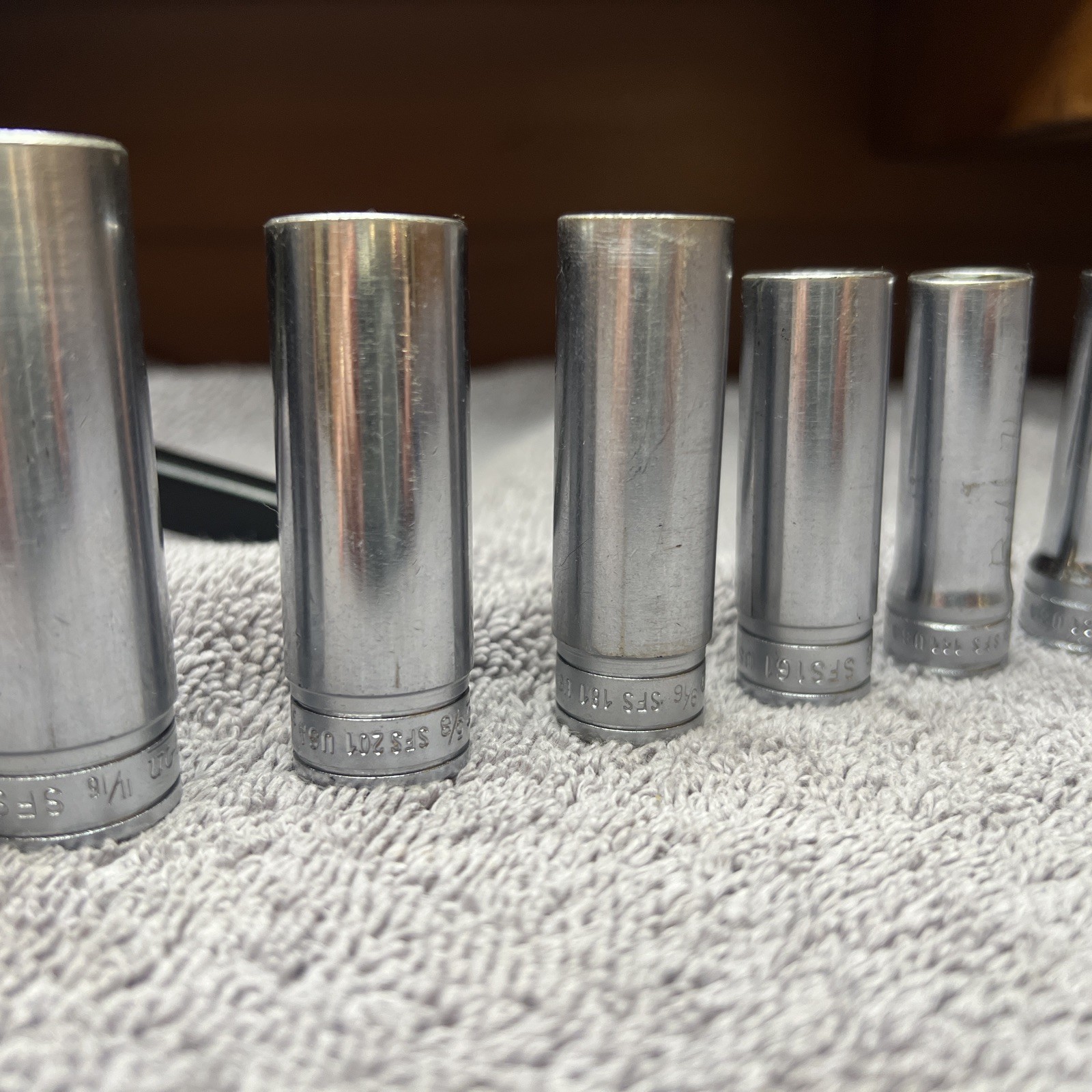 Snap-on 11 pc 3/8″ Drive SAE 6 Point Deep Socket Set 1/4” to 7/8” SFS Series
