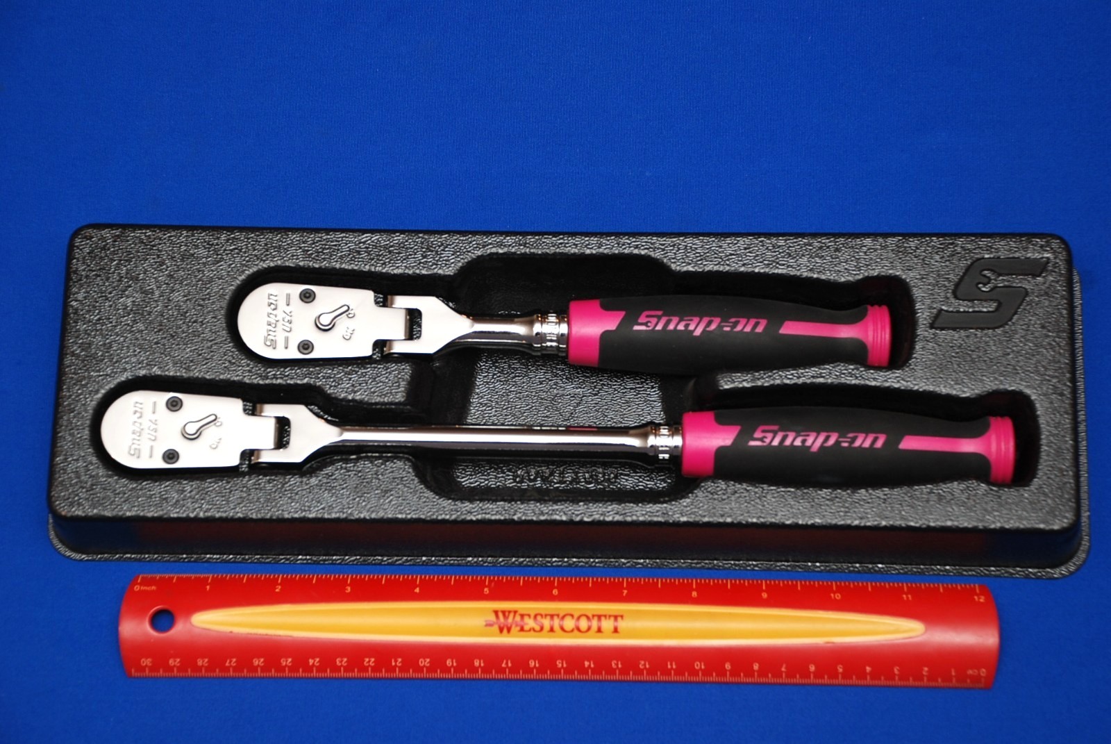 Snap-on NEWEST 100 Tooth 3/8″ Drive Cynergy Electric Pink Flex-Head Ratchet Set