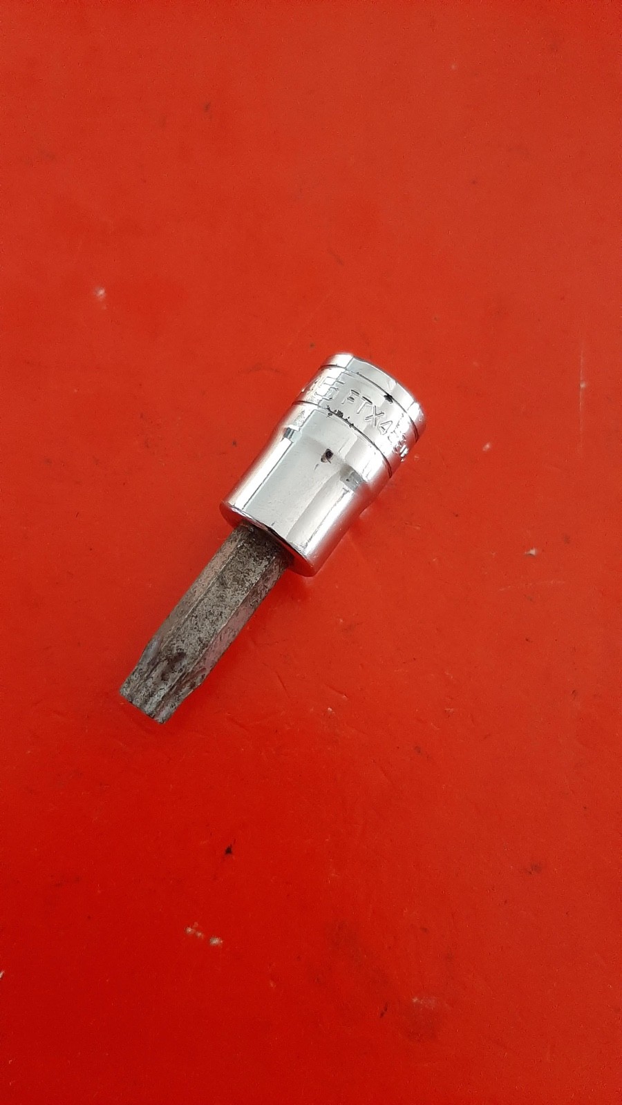 Snap-on Tools 3/8″ Drive T45 Standard Torx Bit Chrome Socket FTX45E USA