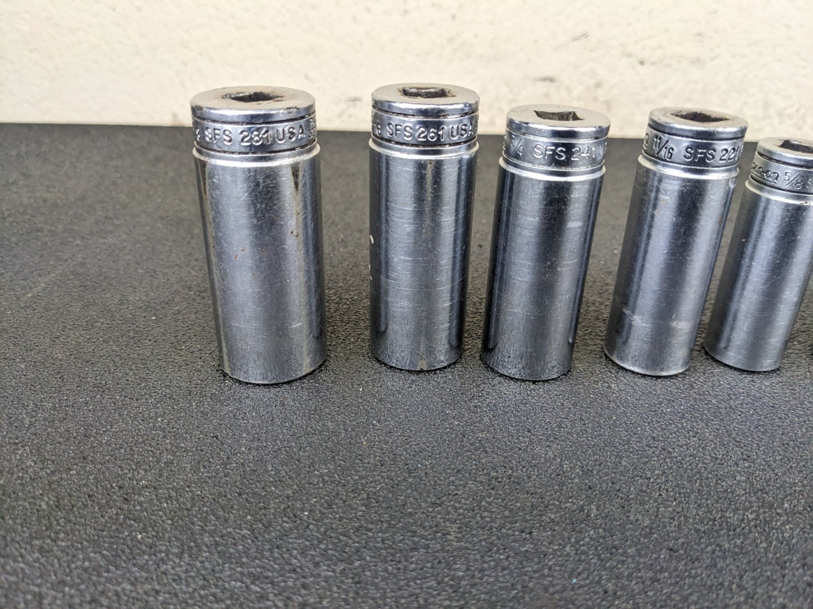 #bo384 Snap on Tools 211SFSY 3/8″ Drive Deep Chrome Socket Set Socket Set