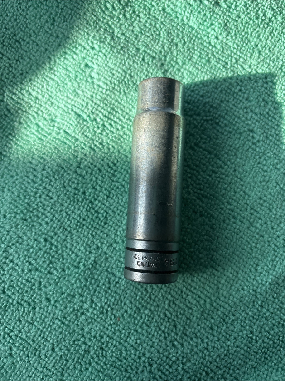 Snap On Tools USA 1/2 Drive 9/16 DEEP Chrome 12 Point Socket S181 made USA