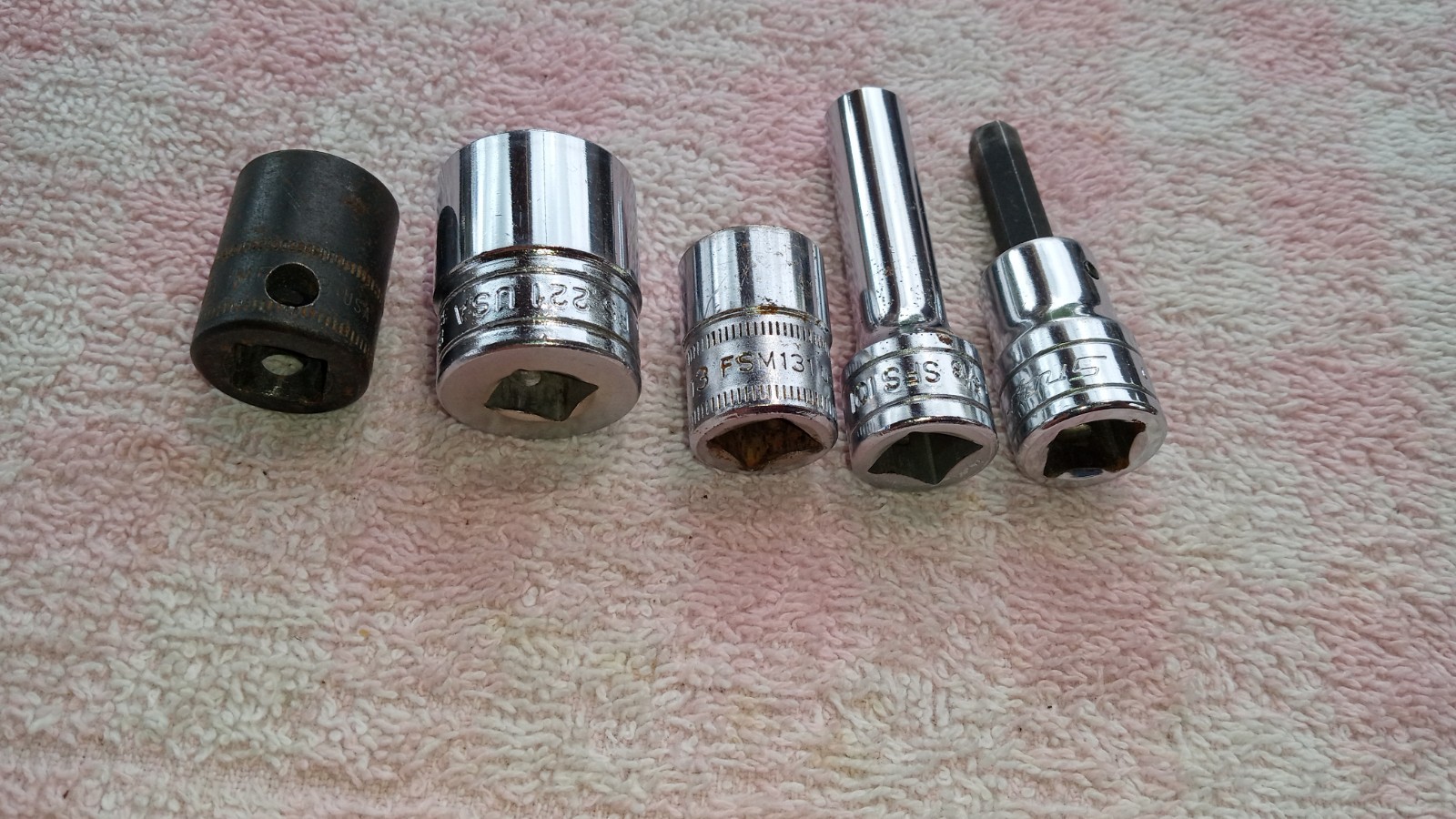 SNAP-ON 3/8dr SOCKETS GOOD TO EXC COND RANDOM SEE DESC CHEAP gift tools snap usa
