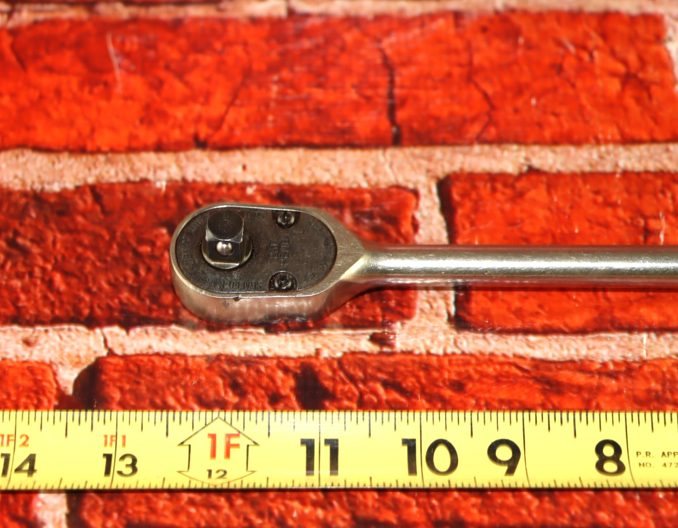 Snap-on Tools USA 3/8″ Drive RED Soft Grip LONG Fixed Head Ratchet FHL80