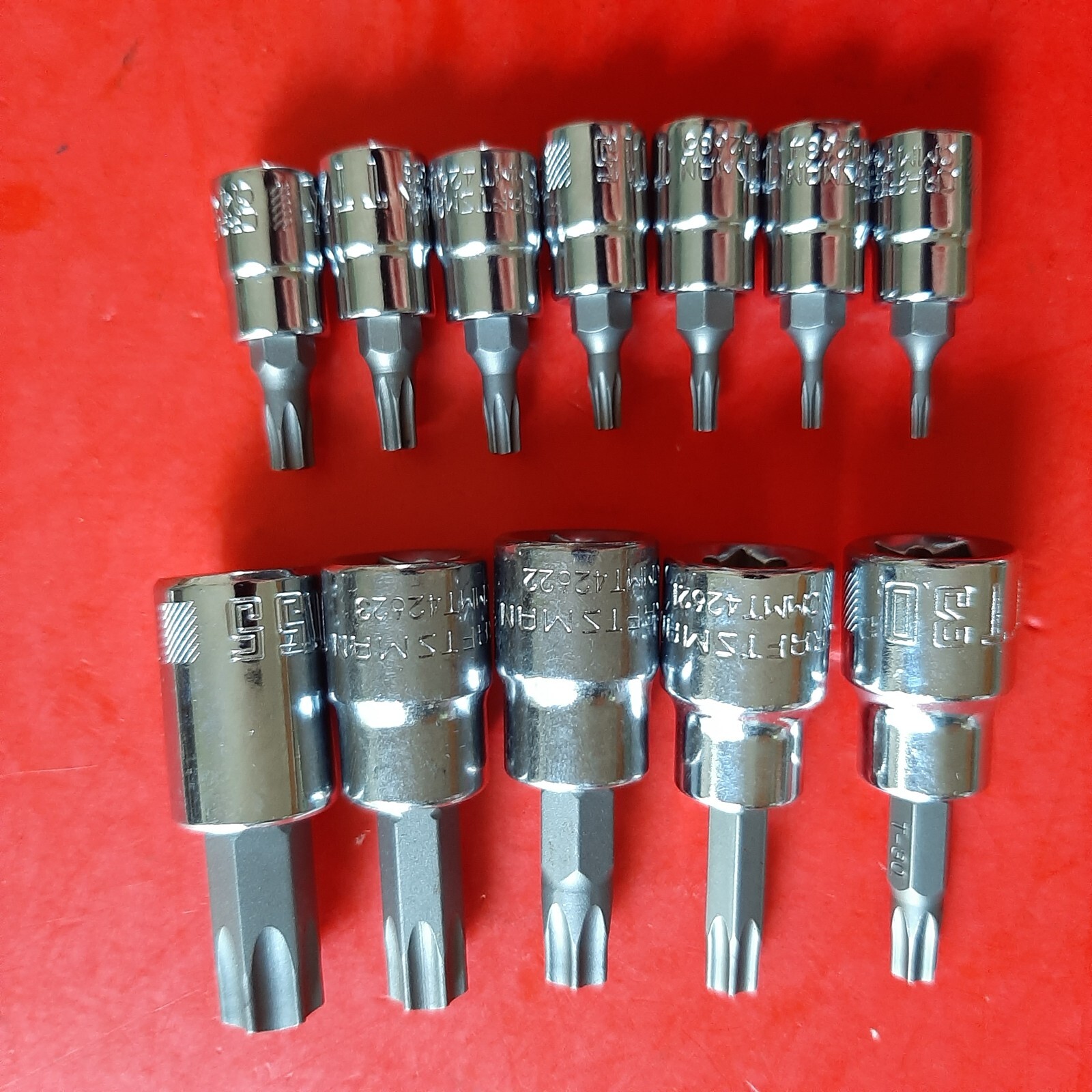 NEW CRAFTSMAN 12 Piece 1/4 & 3/8″ Drive Tamperproof Torx Bit Driver Socket Set