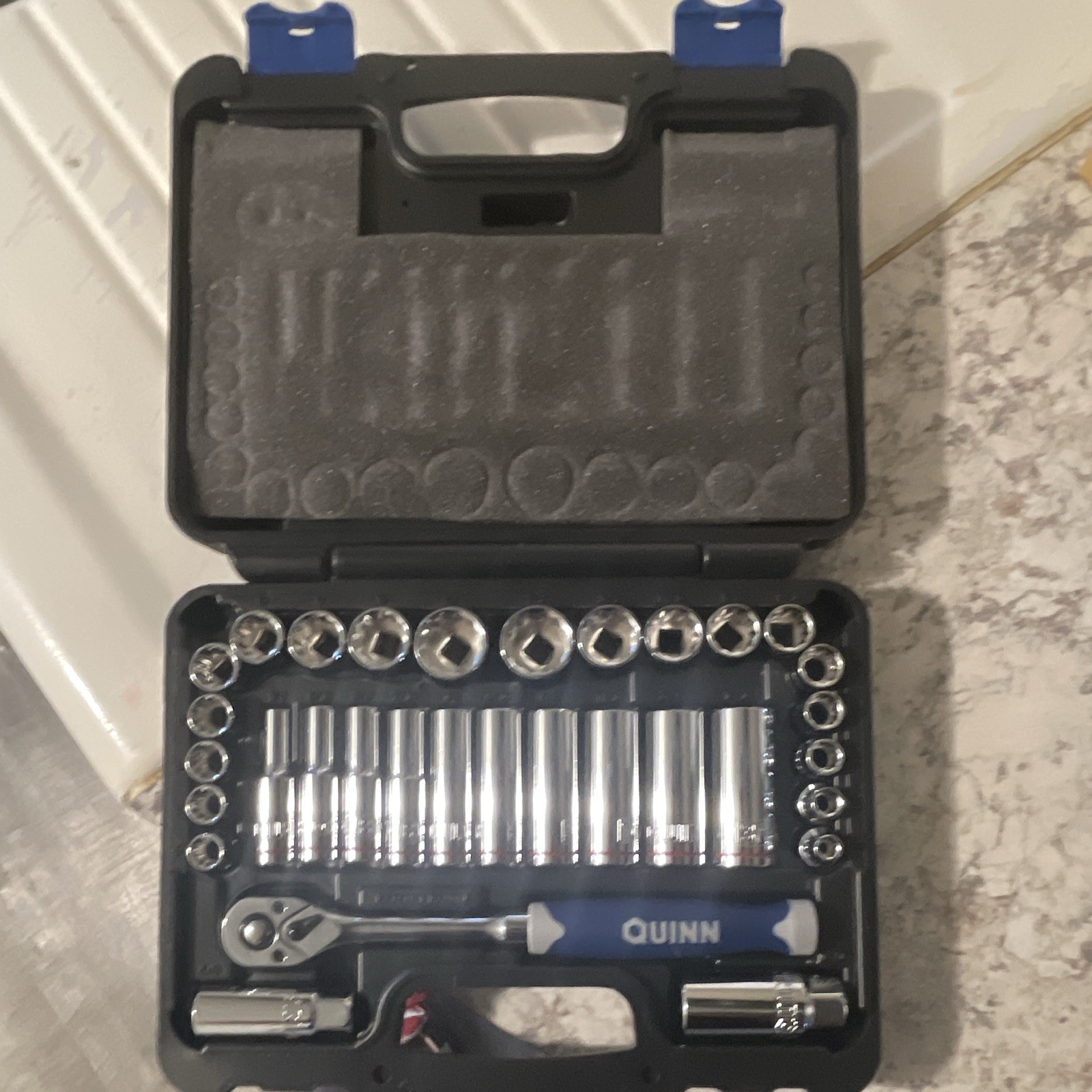 Quinn 5/8 Socket Set