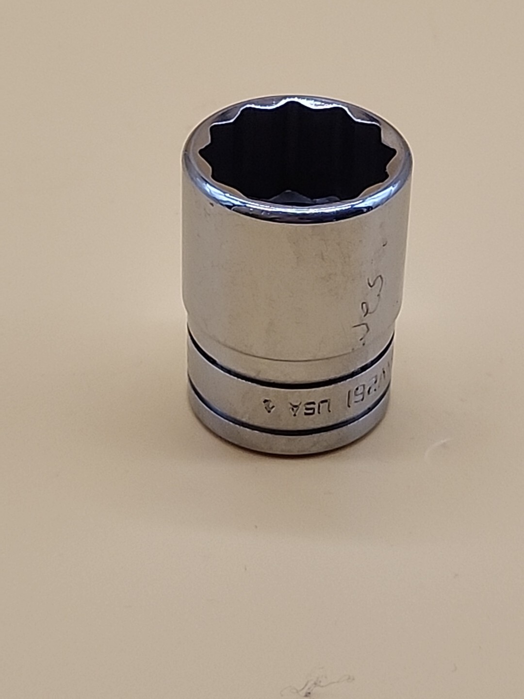 Snap-on Tools. SW261 13/16″ 12pt 1/2″ Drive Socket USA