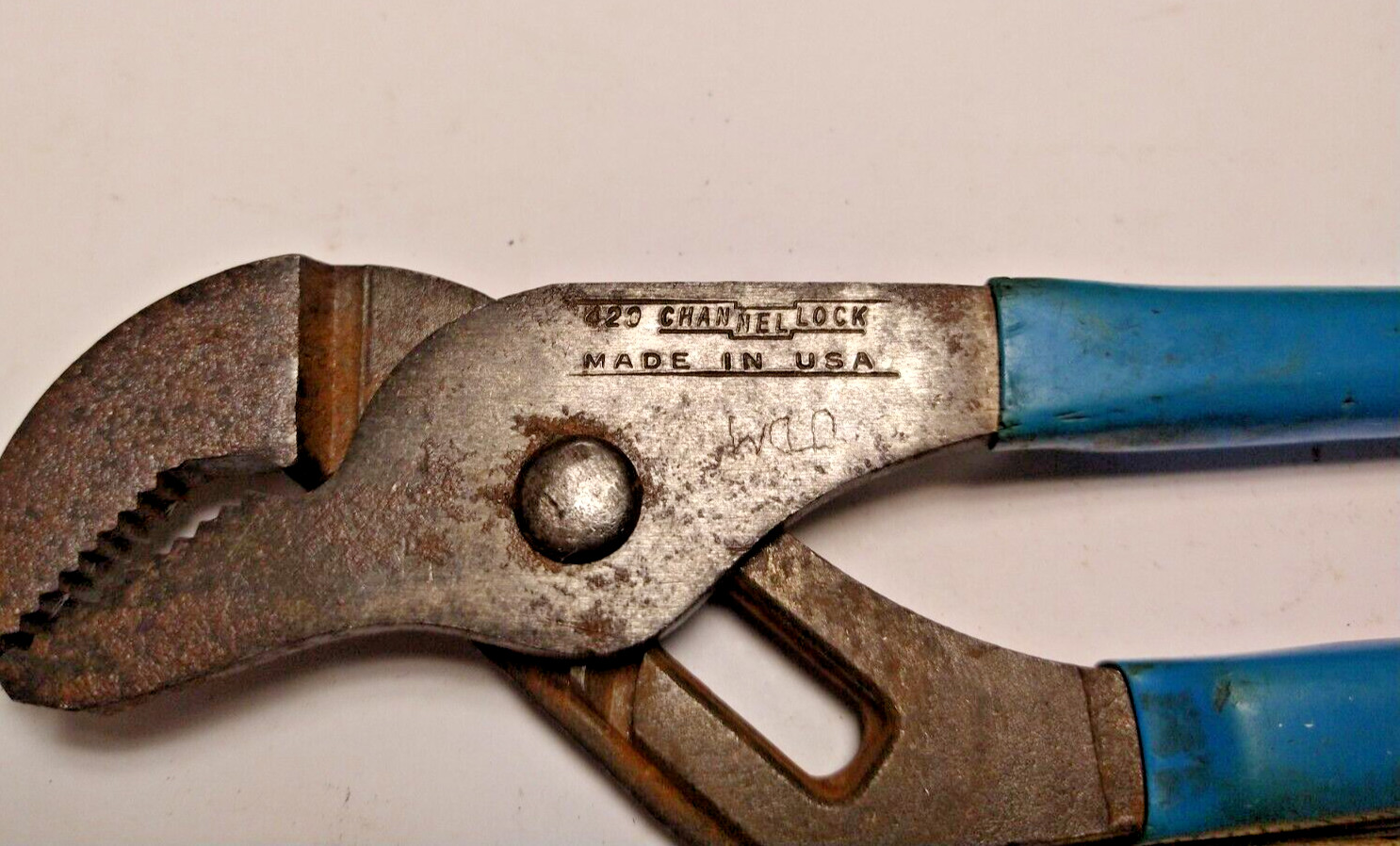 Channel Lock Tools 420 9″ Tongue Groove Pliers Blue Handle etched USA G1392