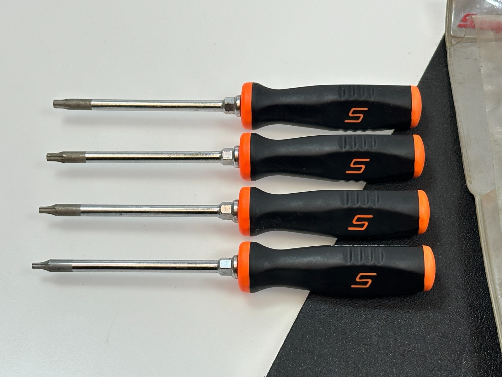 🇺🇸 Snap-on USA SGTX40O Mini TORX Soft Grip Screwdriver Set T8, T10, T15 & T20