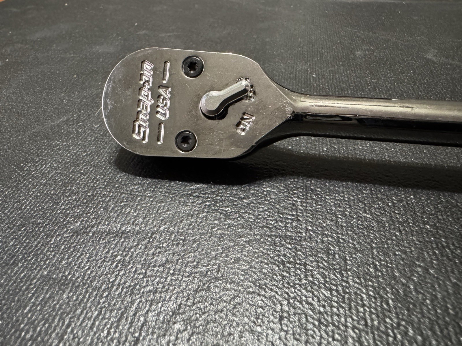 NEW 3/8 Snapon Dark Titanium 100 Tooth Straight Ratchet (Cynergy) Hard Handle
