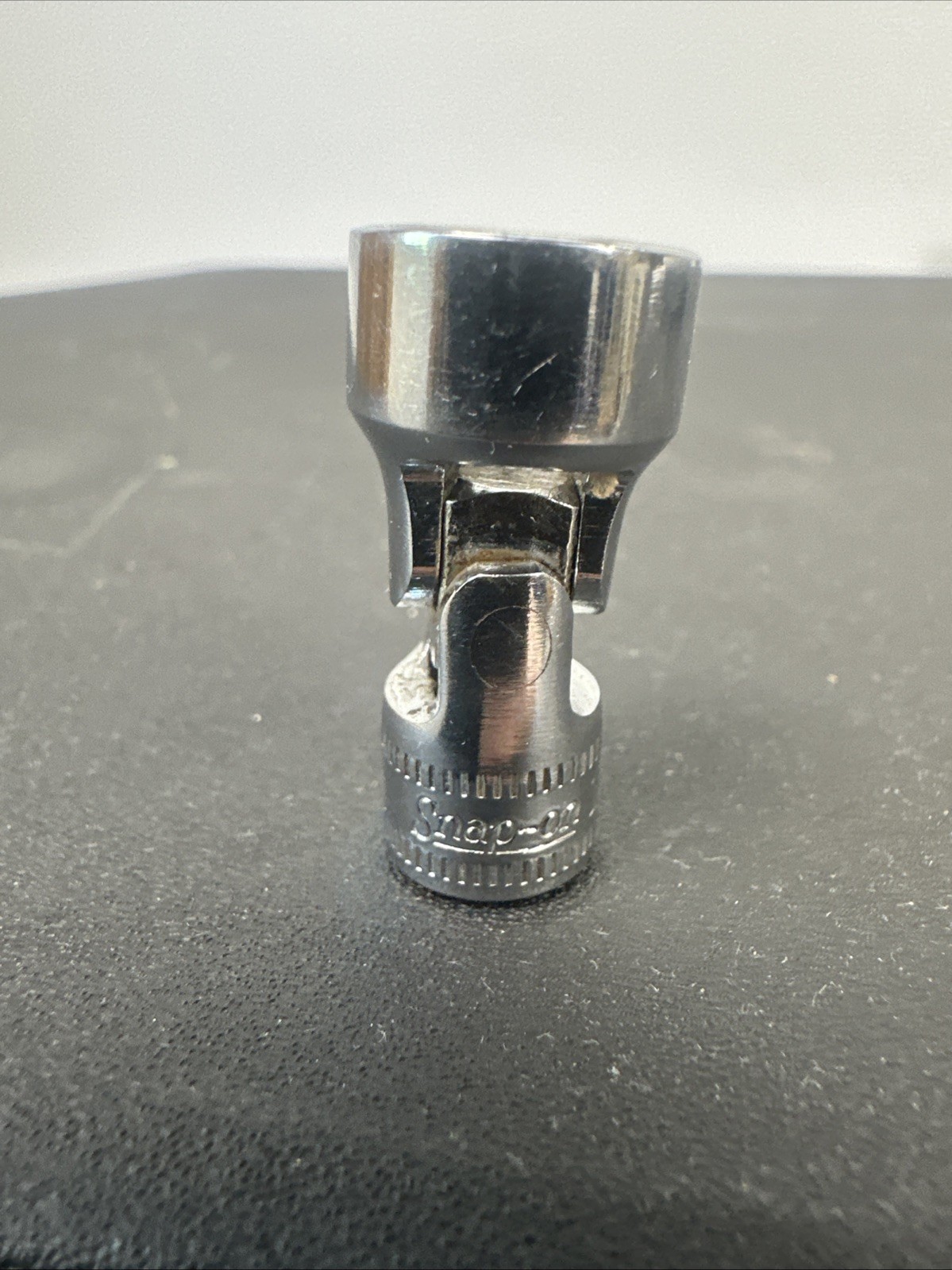 Snap On 1/4″ Drive Metric Universal Swivel Wobble Socket 11MM TMUM11 12Pt Drive