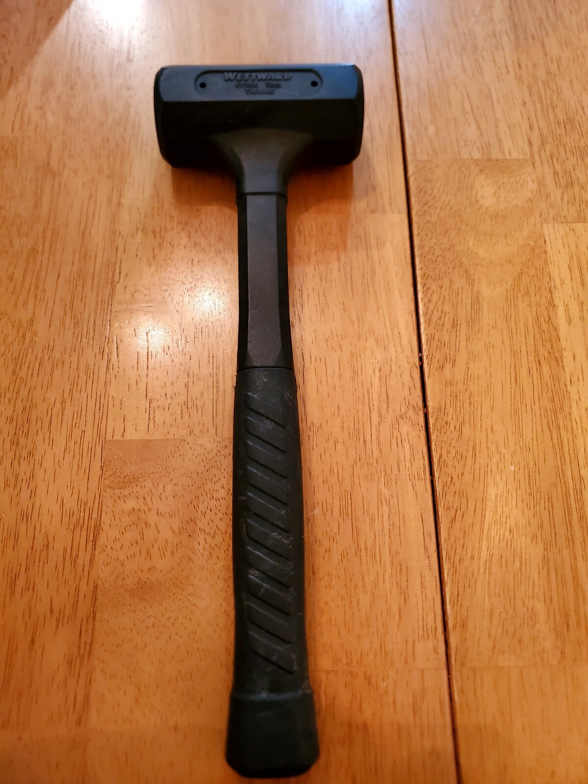 Westward 18OZ Dead Blow Hammer 11″ 4YR64