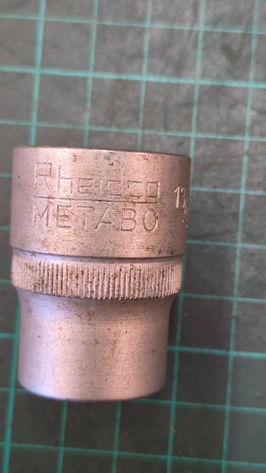 Joblot metric and imperial sockets, bedford, gedore etc – used