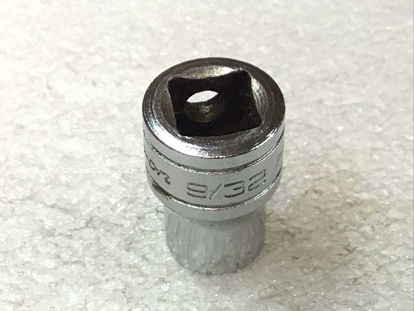 Snap On#PP409 – 9/32”, SAE, Square, Internal Pipe Plug, Socket, 3/8 Dr.-USA-NICE