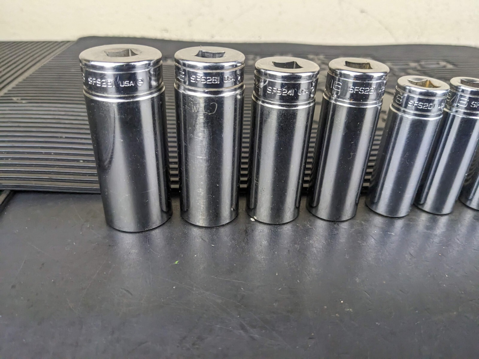 #bg228 Snap on Tools 211SFSY 3/8″ Drive Deep Chrome Socket Set Socket Set