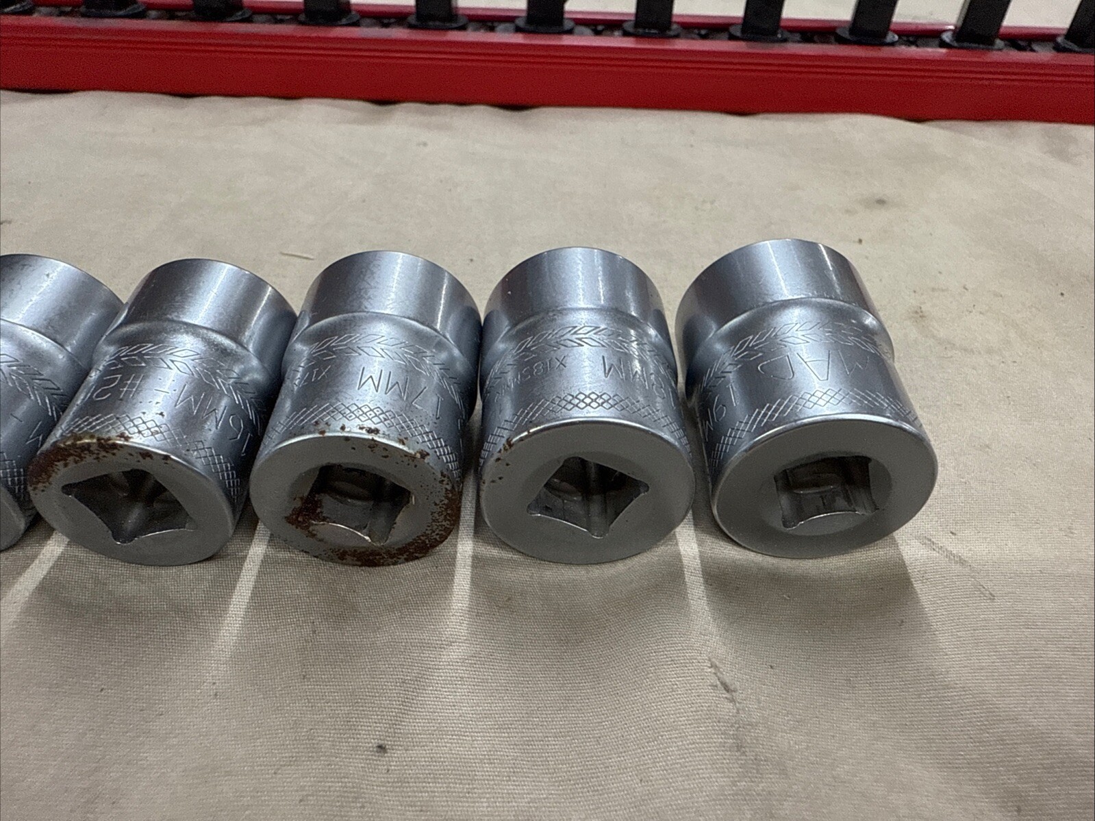 MAC Tools SPLINE Hex Metric 8mm-19mm 3/8″ DR Set Lot Socket Shallow Spherical