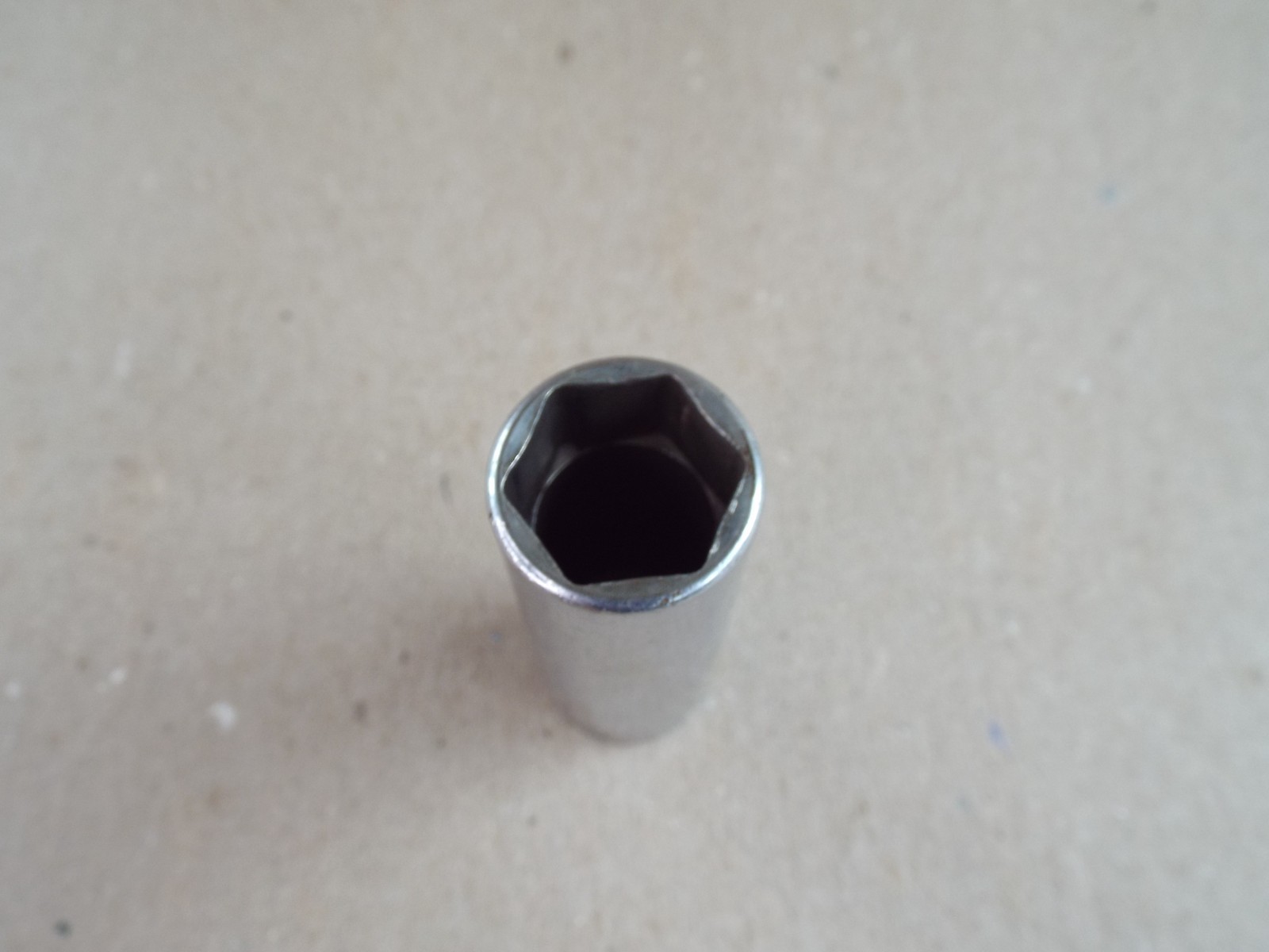 VTG SNAP-ON Deep Socket 18mm 3/8″ Dr 6 Pt USA Made SFSM18 – Nice ! (Pls Read)