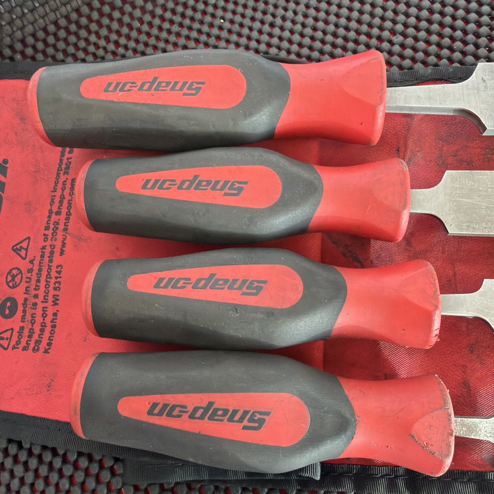 Snap On Tools Bastard Cut Mill File Set 4pc Red Soft Handle W/ Pouch SGH300A