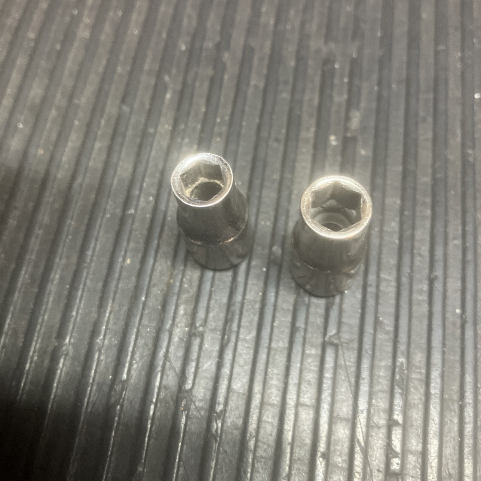 Craftsman 1/4” & 7/32” 1/4” Drive 6 Point Sockets In Good Condition