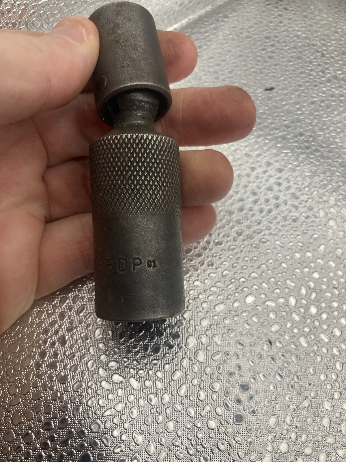 MAC Tools XUP266DP Impact Universal 13/16 in. Spark Plug Socket 3/8″ Drive 6 Pt