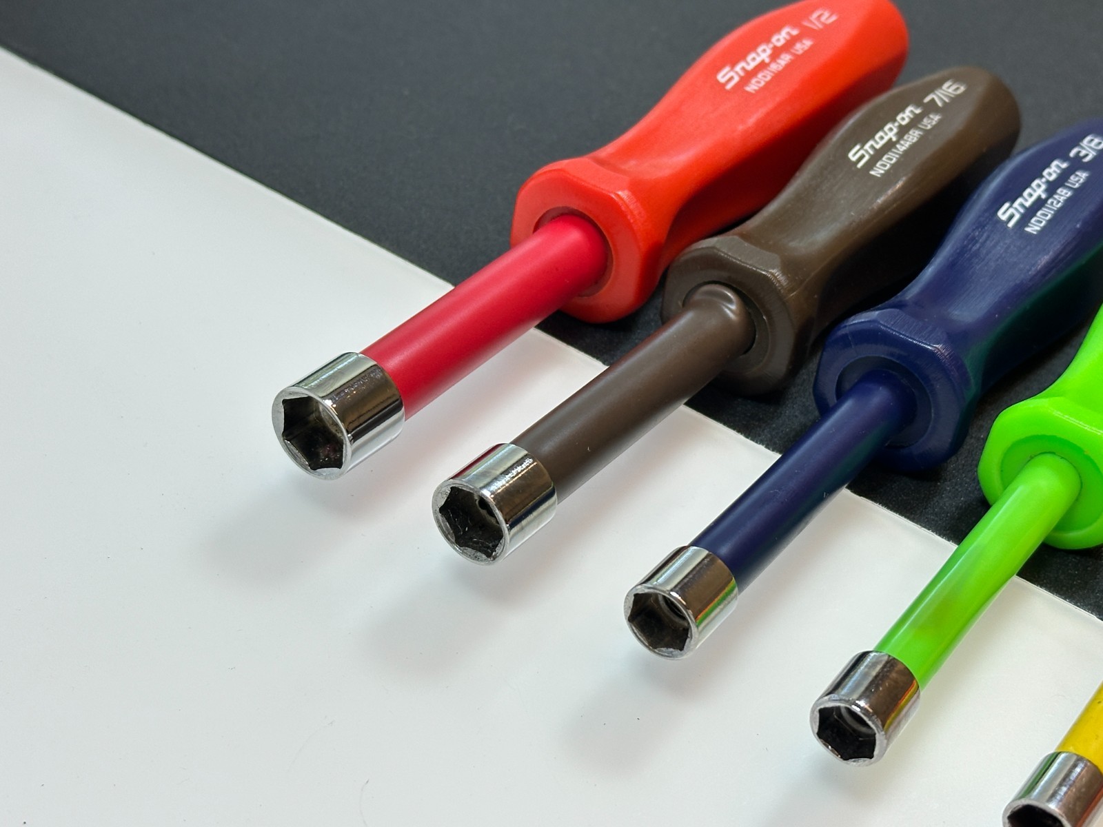 🇺🇸 Snap On Tools USA 7pc SAE 1/4″ to 1/2″ Nut Driver Set HARD Handle w/ Tray