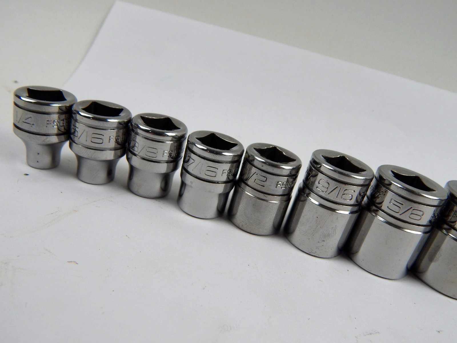 Snap On 3/8» Drive 6pt SAE Shallow Socket Set 11pc FS081-FS281 1/4″-7/8″ w Rail