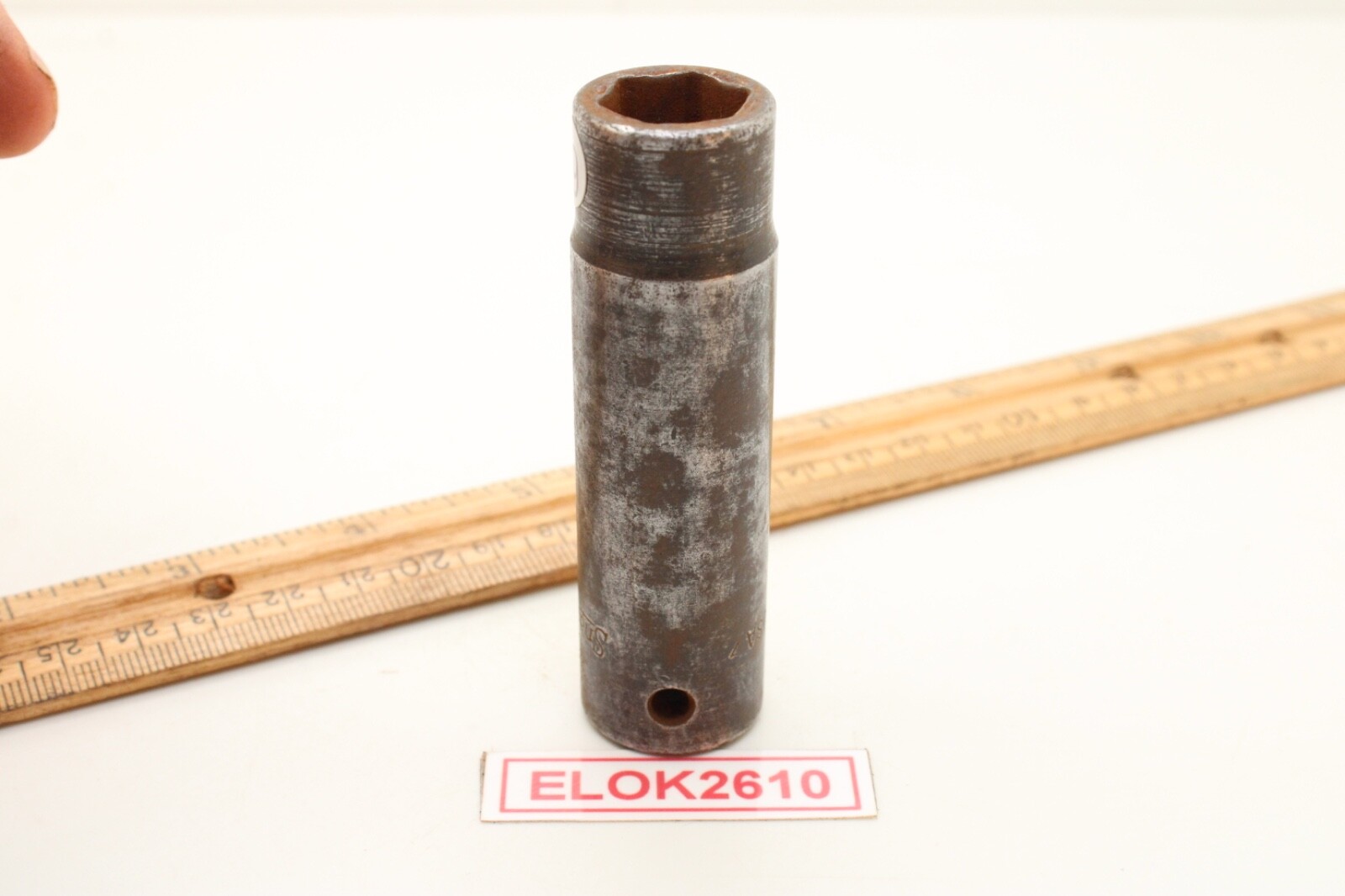 Snap-On Tools SIM180 1/2″ Drive 6 Point SAE 9/16″ Deep Impact Socket USA