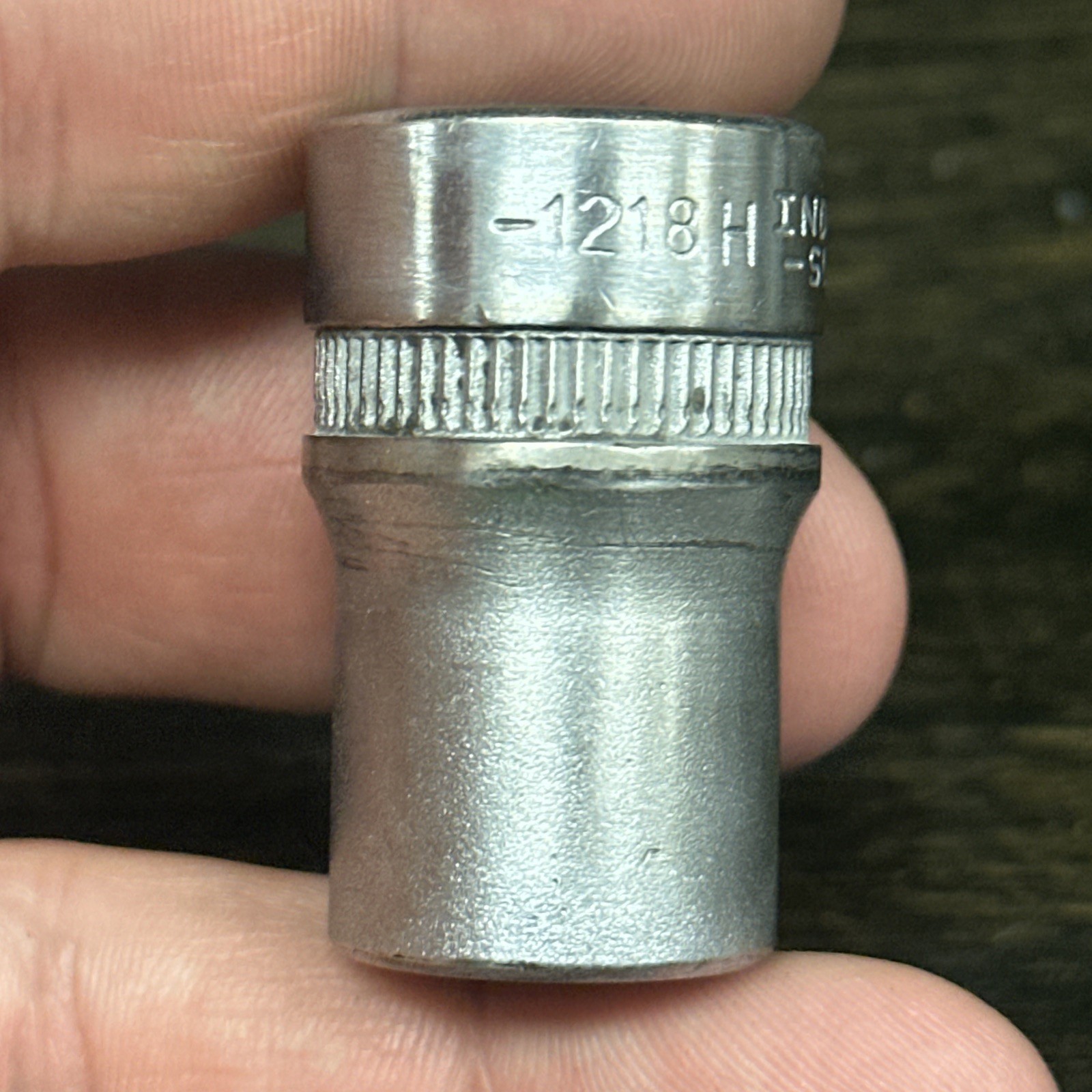 Indestro Super 9/16″ 6 Point Shallow Chrome Socket 1/2″ Drive 1218H