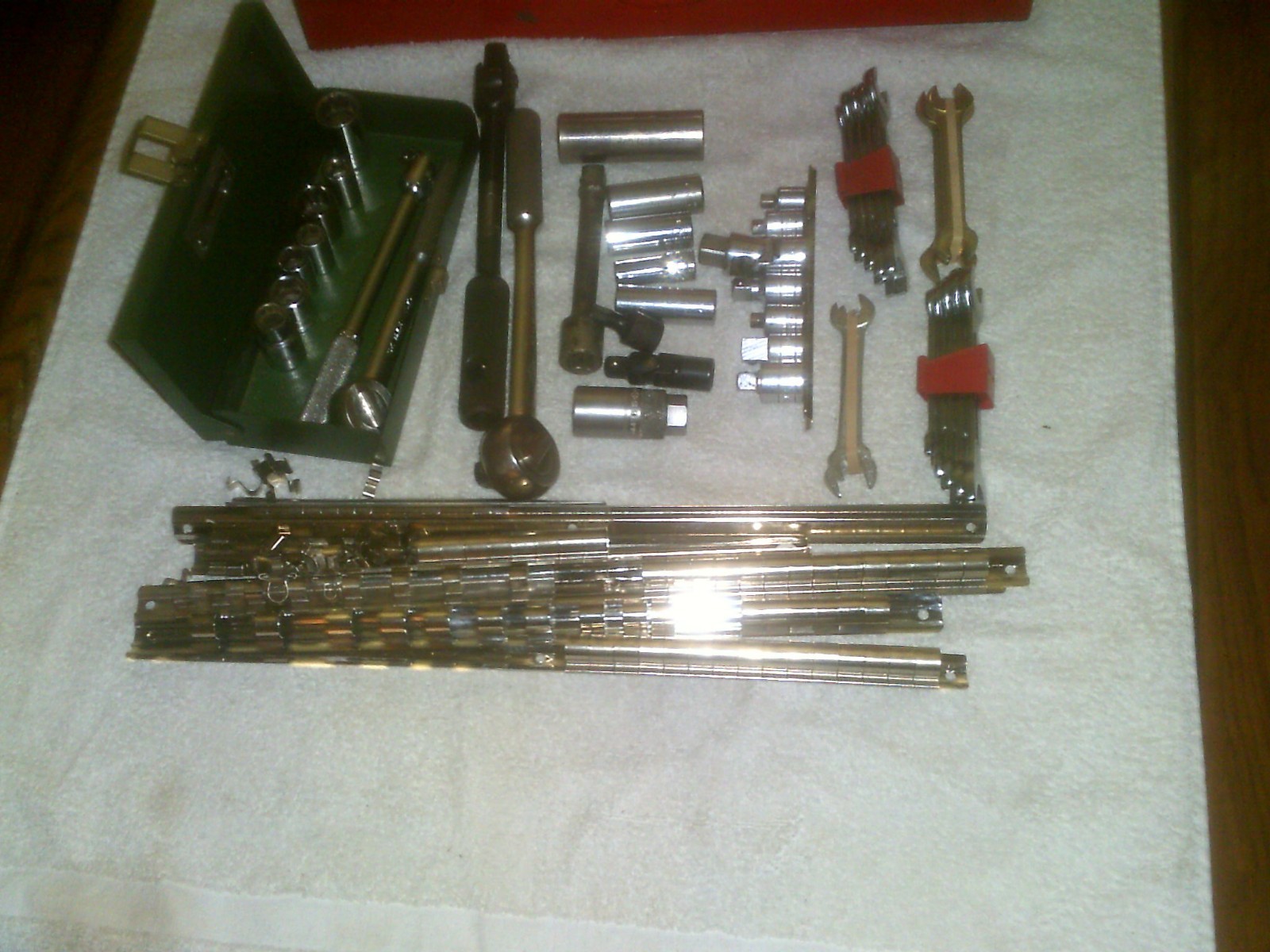 steel tool box, SK ratchets&breaker bar,sae&metric sockets&open ends