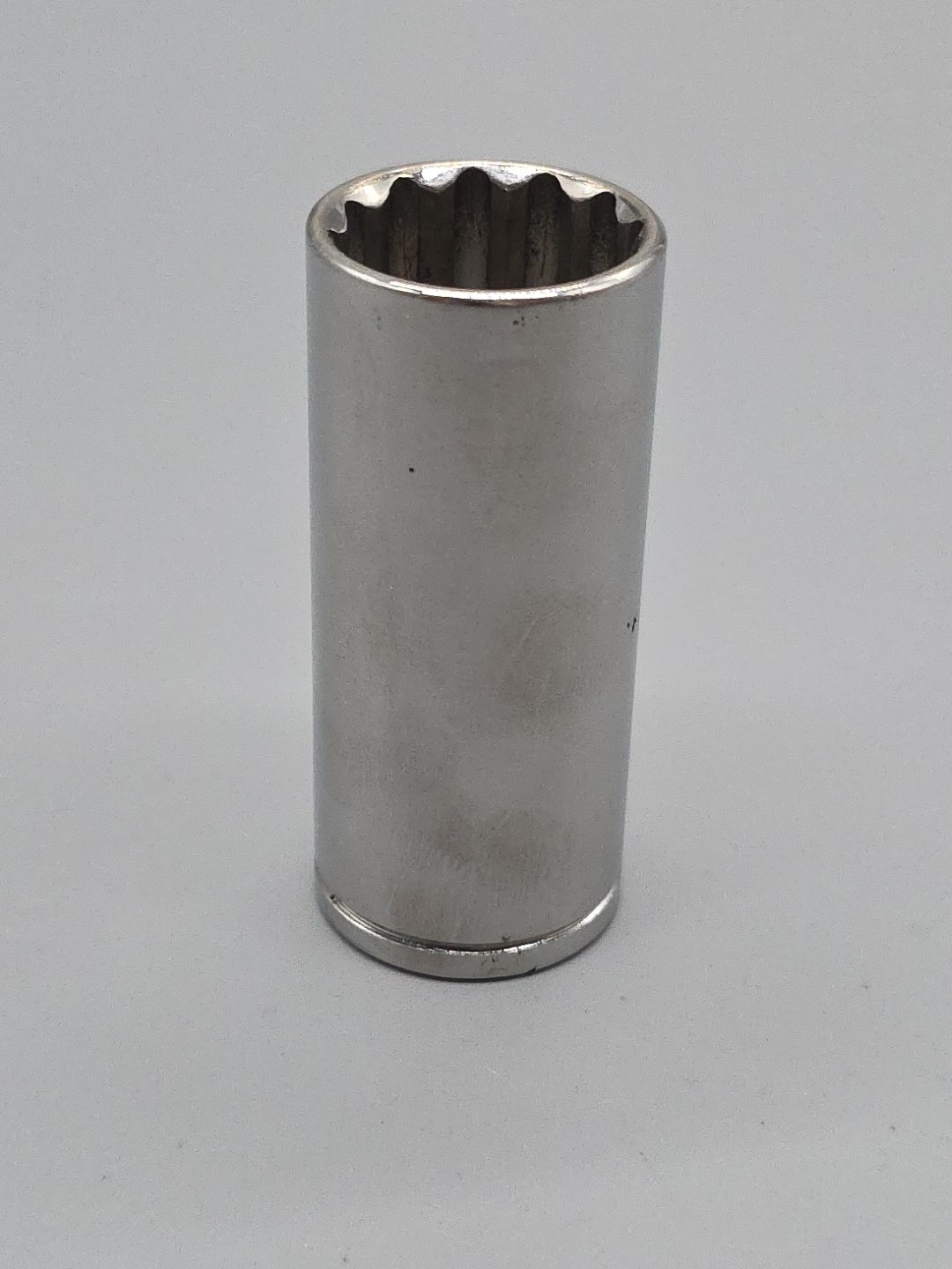 Blue Point Tools BLPL381316 3/8″ Drive 12 Point Deep Socket 13/16″ Chrome USA