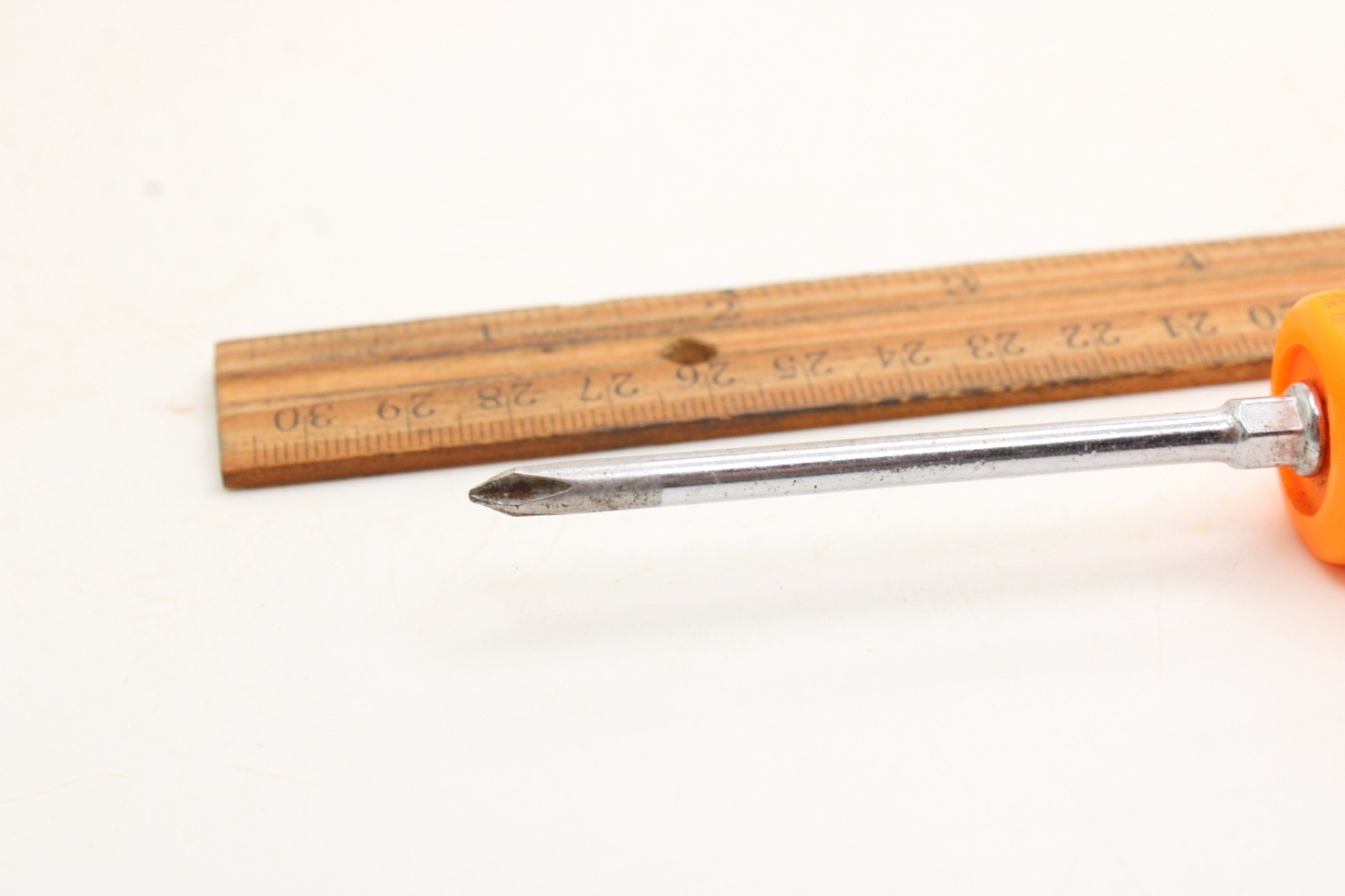 Snap-on SDDP31 #1 Phillips 3″ Screwdriver Hard Orange Handle USA
