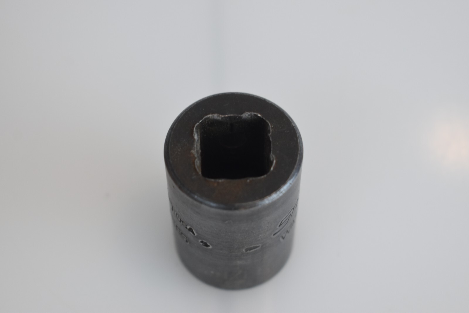Snap On Tools IML220 11/16″ Flank Drive Shallow Impact Socket 1/2″ Drive 6 Point
