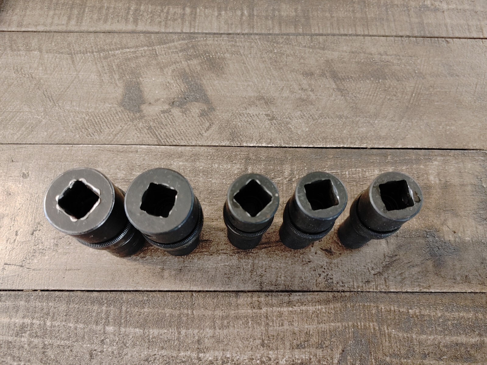Snap On 1/2″ Drive SAE Impact Swivel Socket Set, Part# 305IPLY – 1/2 to 3/4