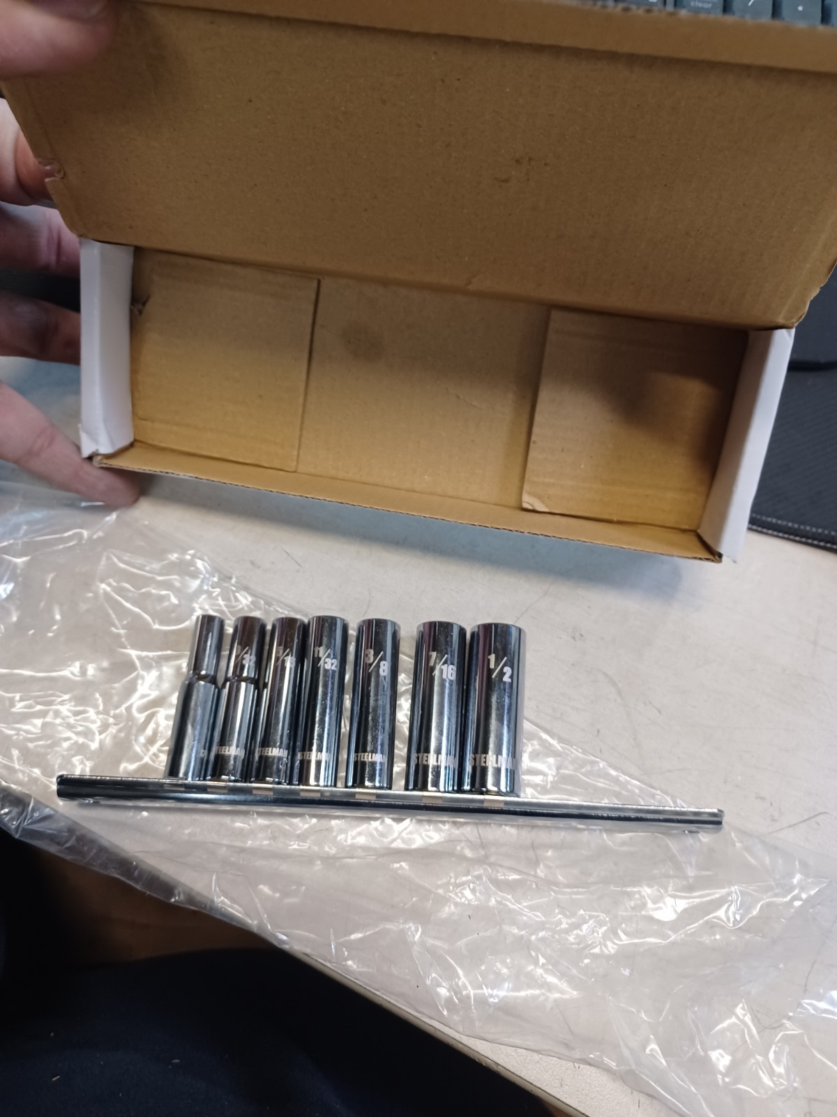 Steelman 7 Piece 1/4 in. Drive Deep Well Socket Set SAE 78520