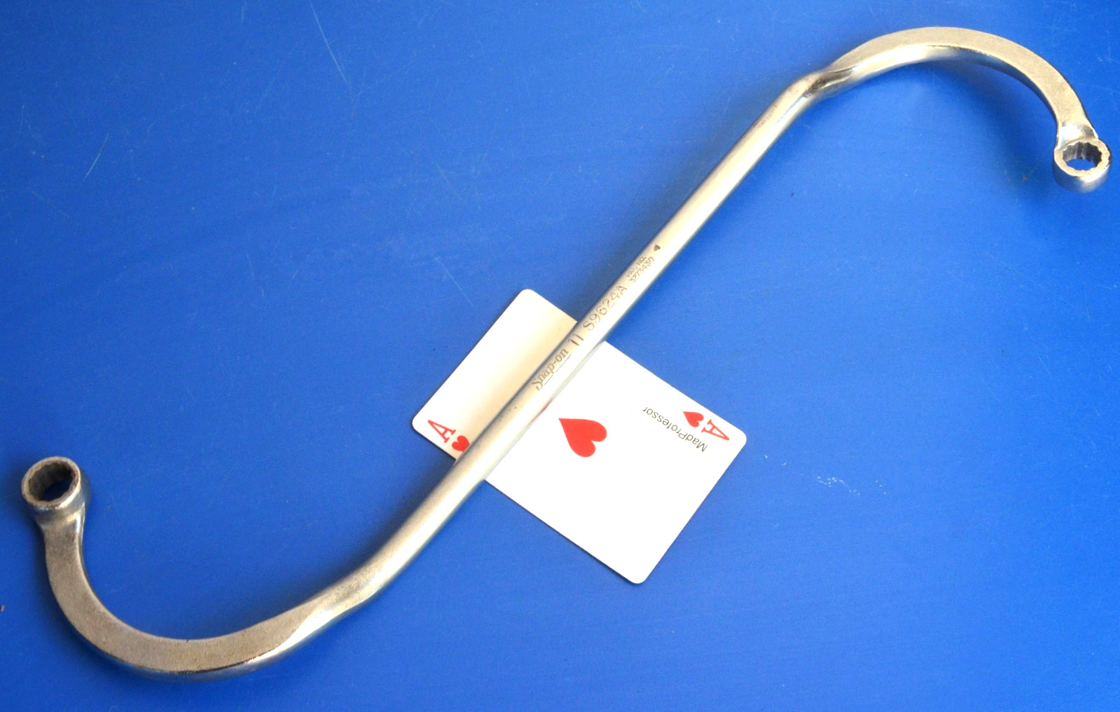 Snap-on 11mm GM cars 1978-later 12-Point Box End Door Hinge Wrench Wrench S9624A