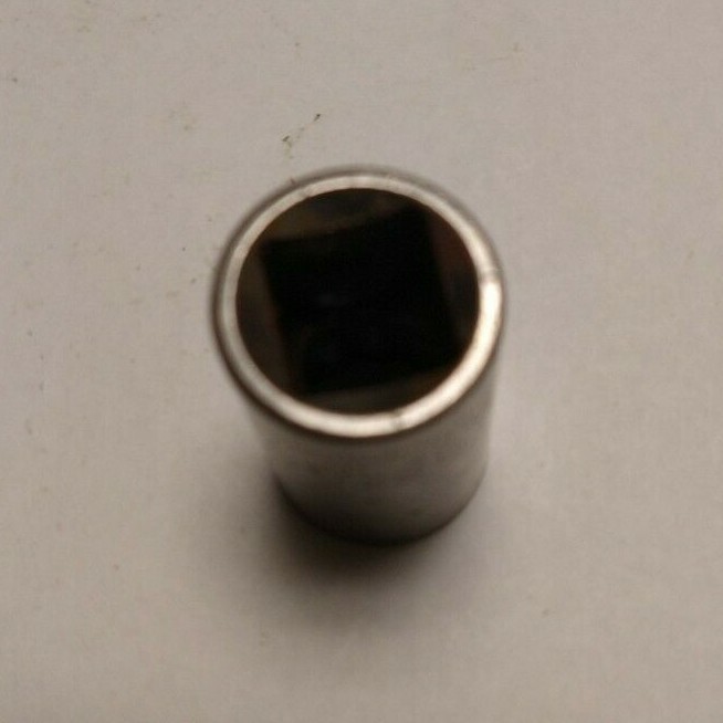 Craftsman Vintage 1/2″ Drive 15MM 12 Point Shallow Socket Metric 44236 G1 USA