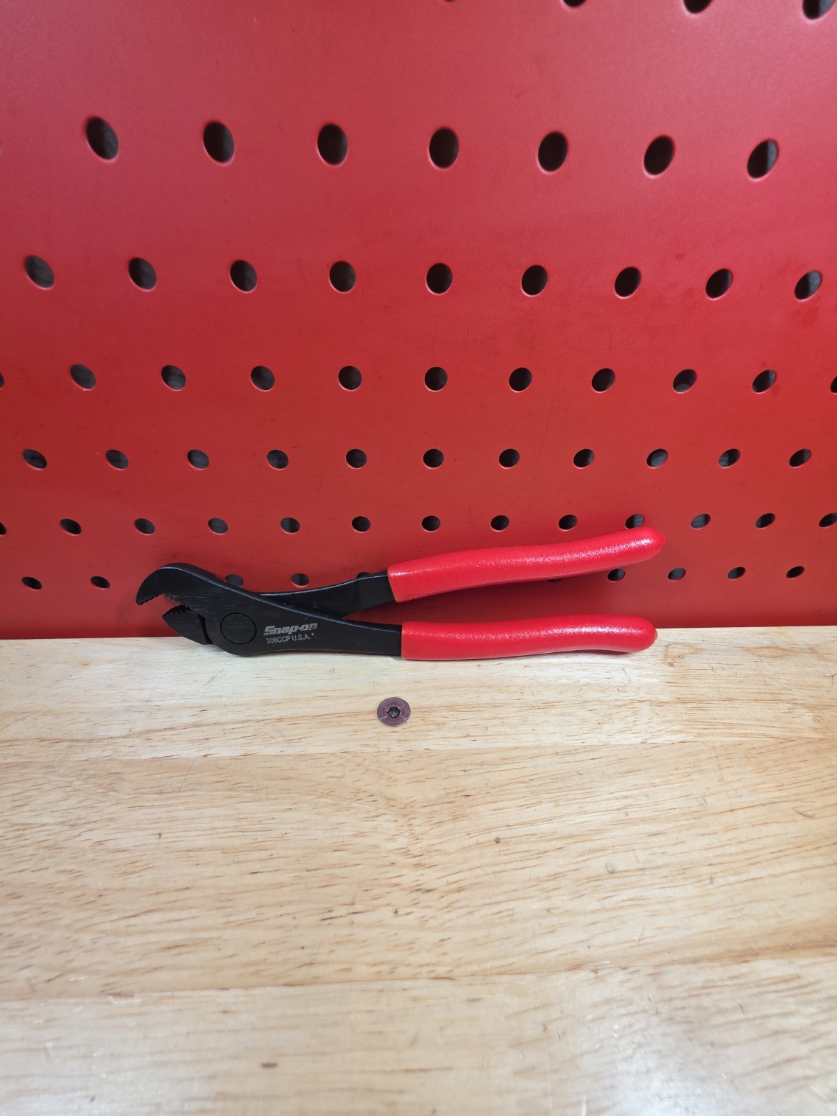 Snap-on Tools 208CCP RED Grip Angle Nose Battery Terminal Pliers LIGHTLY USED
