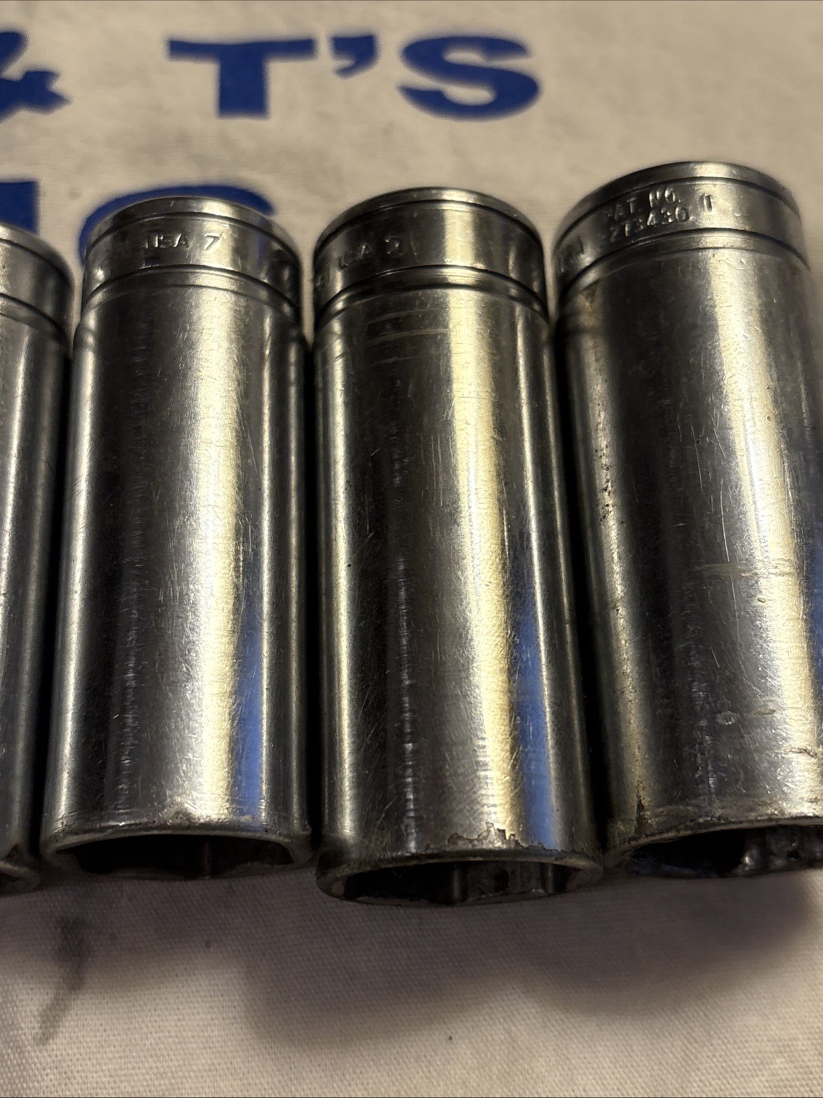 Snap-on Tools USA 3/8″ Drive 6pt 11pc SAE Deep Chrome Socket Set 211SFSY
