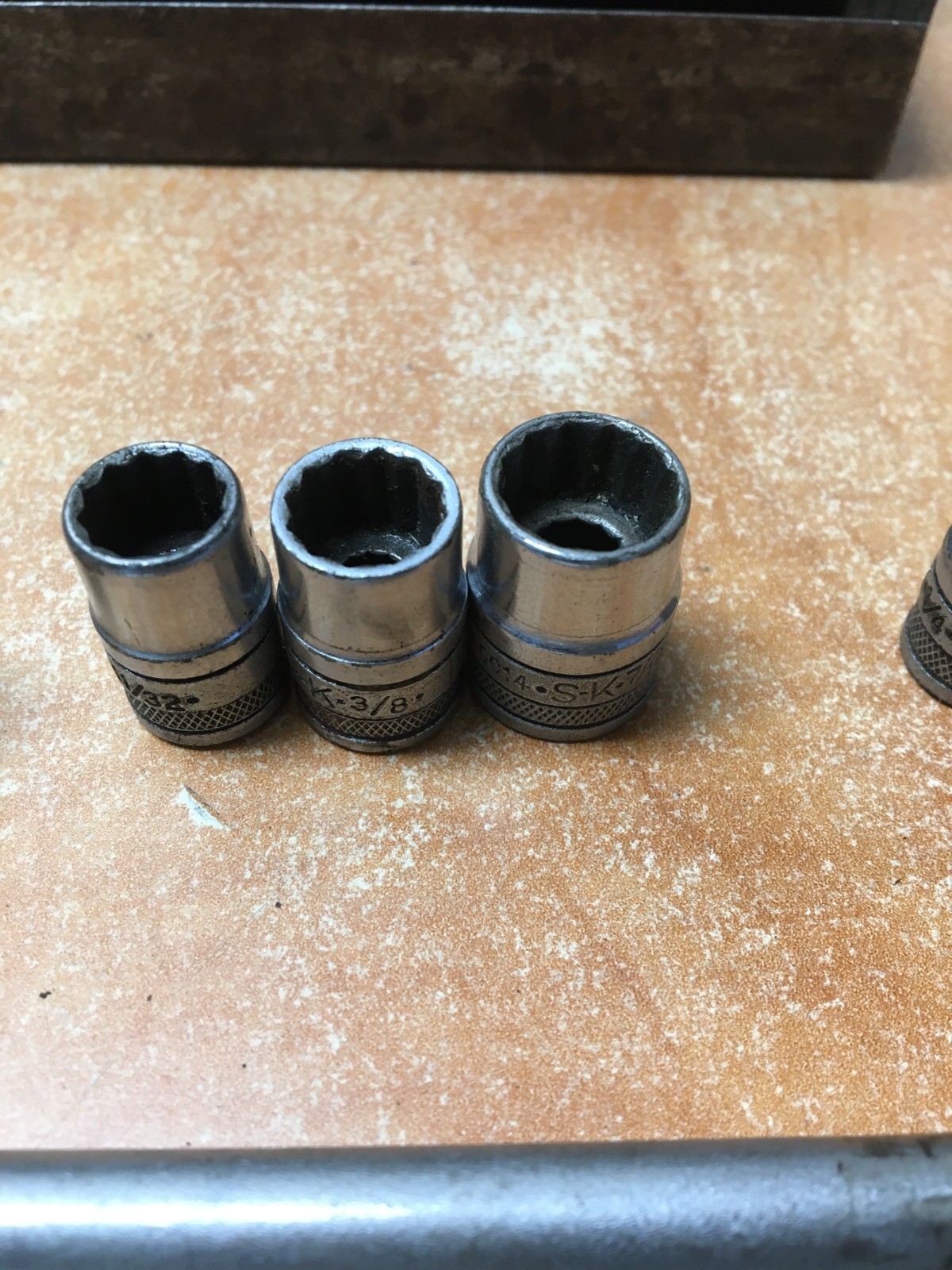 Vintage SK 1/4” Drive Socket Set With Metal Case Knurled USA