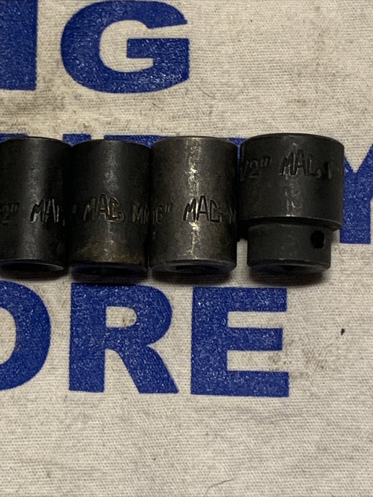 Mac Tools USA 1/4″ Drive 7pc 6pt 1/4″-1/2″ Magnetic Socket Set MMP