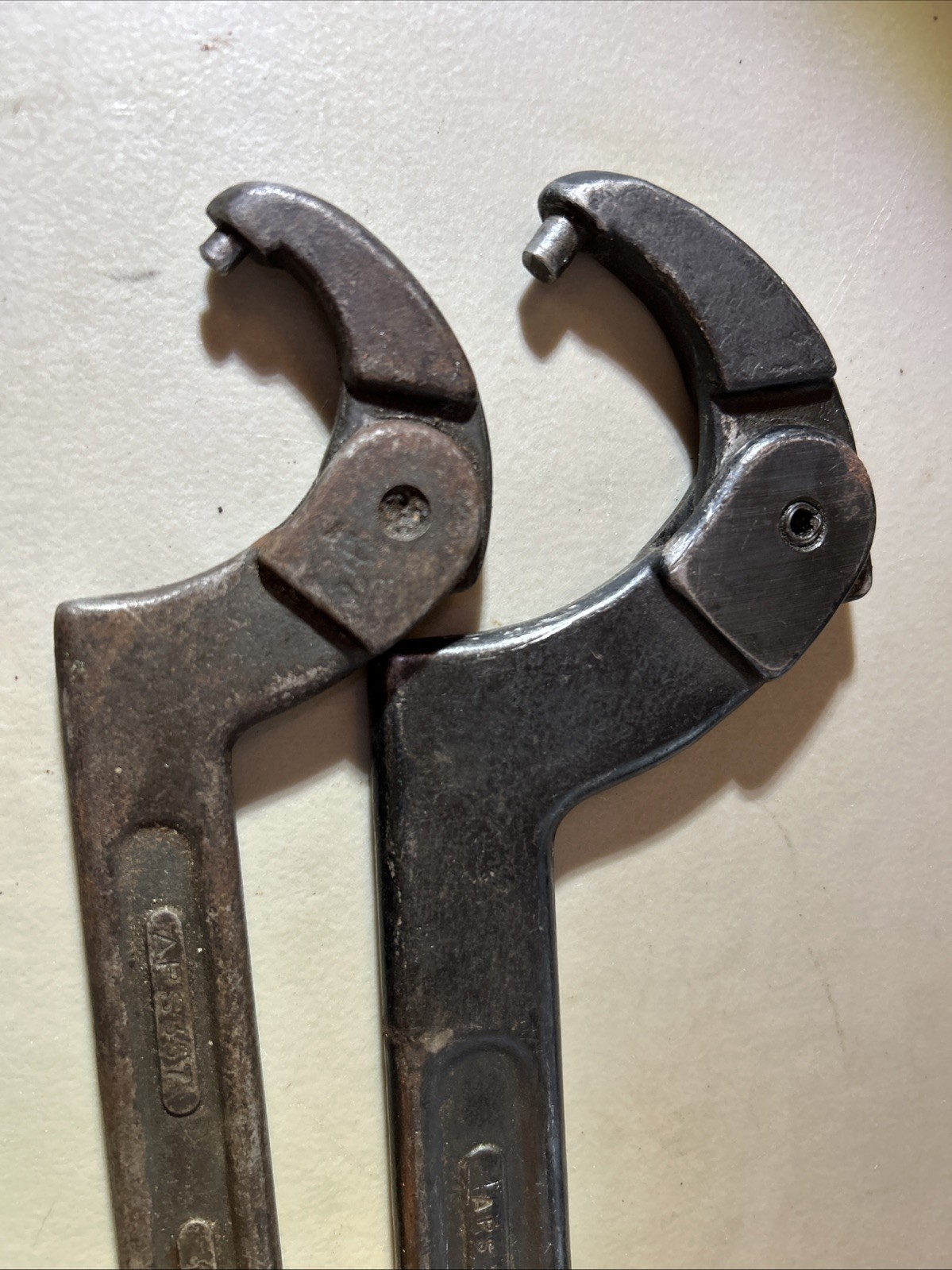 Blue-Point APS357 & APS363 Adjustable Hook Spanner Wrenches