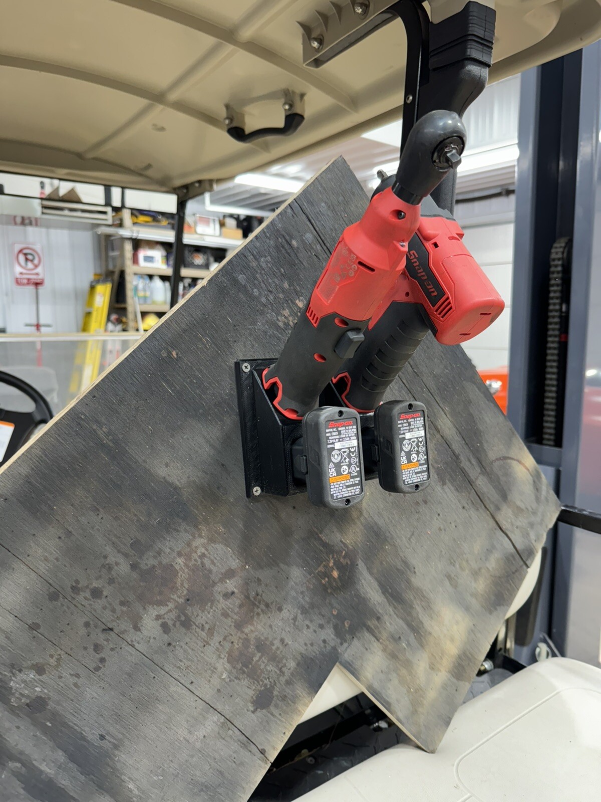 Snap On 14.4 Tool / Battery Holder Wall Mount 3d Printed