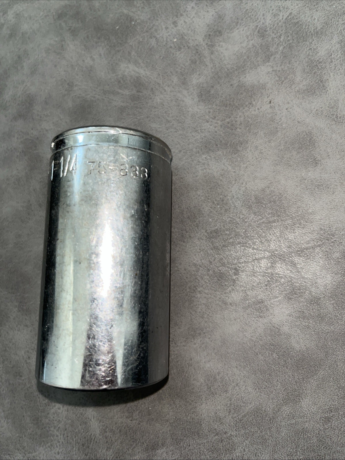 Duralast 1 1/4” 75-833 Deep Socket 1/2” Drive Metric 6-Point