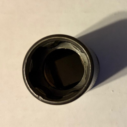 Vintage Snap-on DTM18A 1/2” drive 18mm Socket Date Code 1989