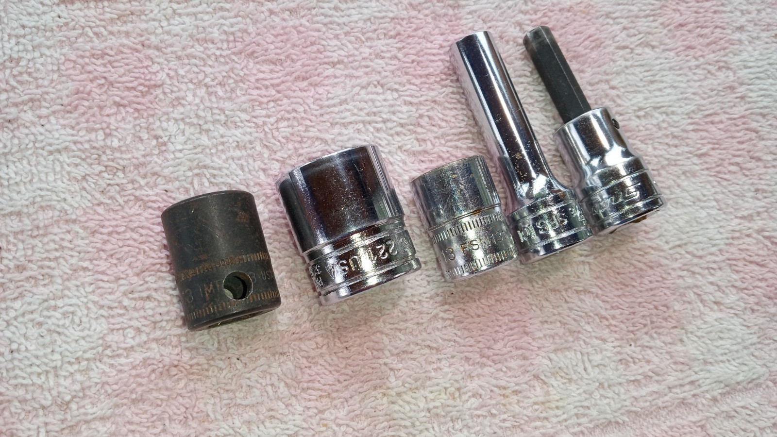 SNAP-ON 3/8dr SOCKETS GOOD TO EXC COND RANDOM SEE DESC CHEAP gift tools snap usa