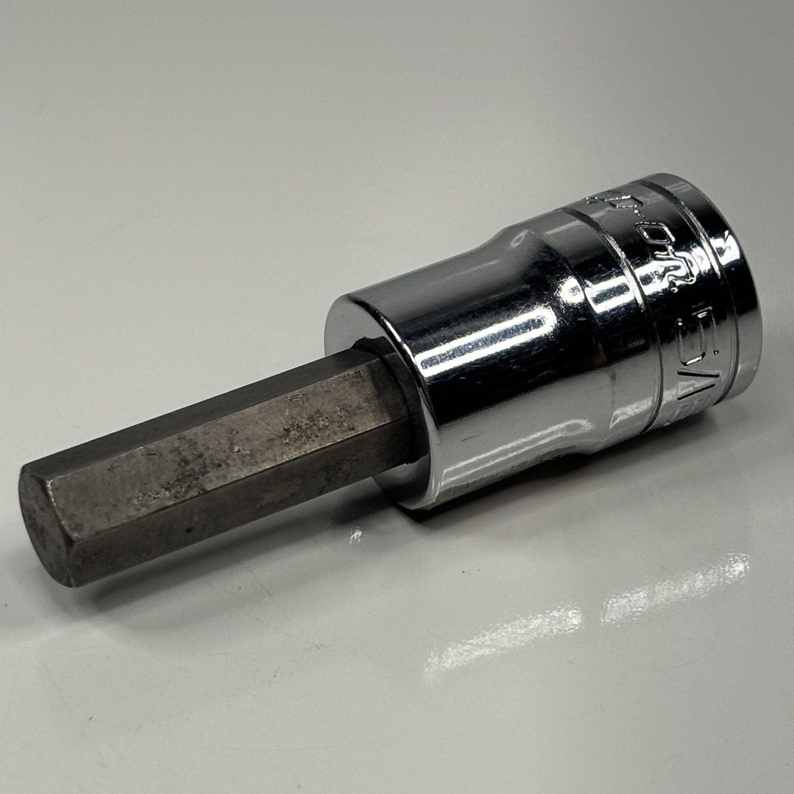 Snap On Tools FA10E 3/8 Drive SAE 5/16 Standard Hex Bit Socket Driver USA 1999